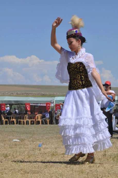 türk kızlarının dillere destan güzelliği