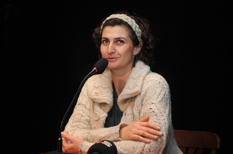 pelin esmer 477650 uludağ sözlük galeri