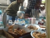 taksim de eylemcilerin kandil simidi dağıtması / #456541