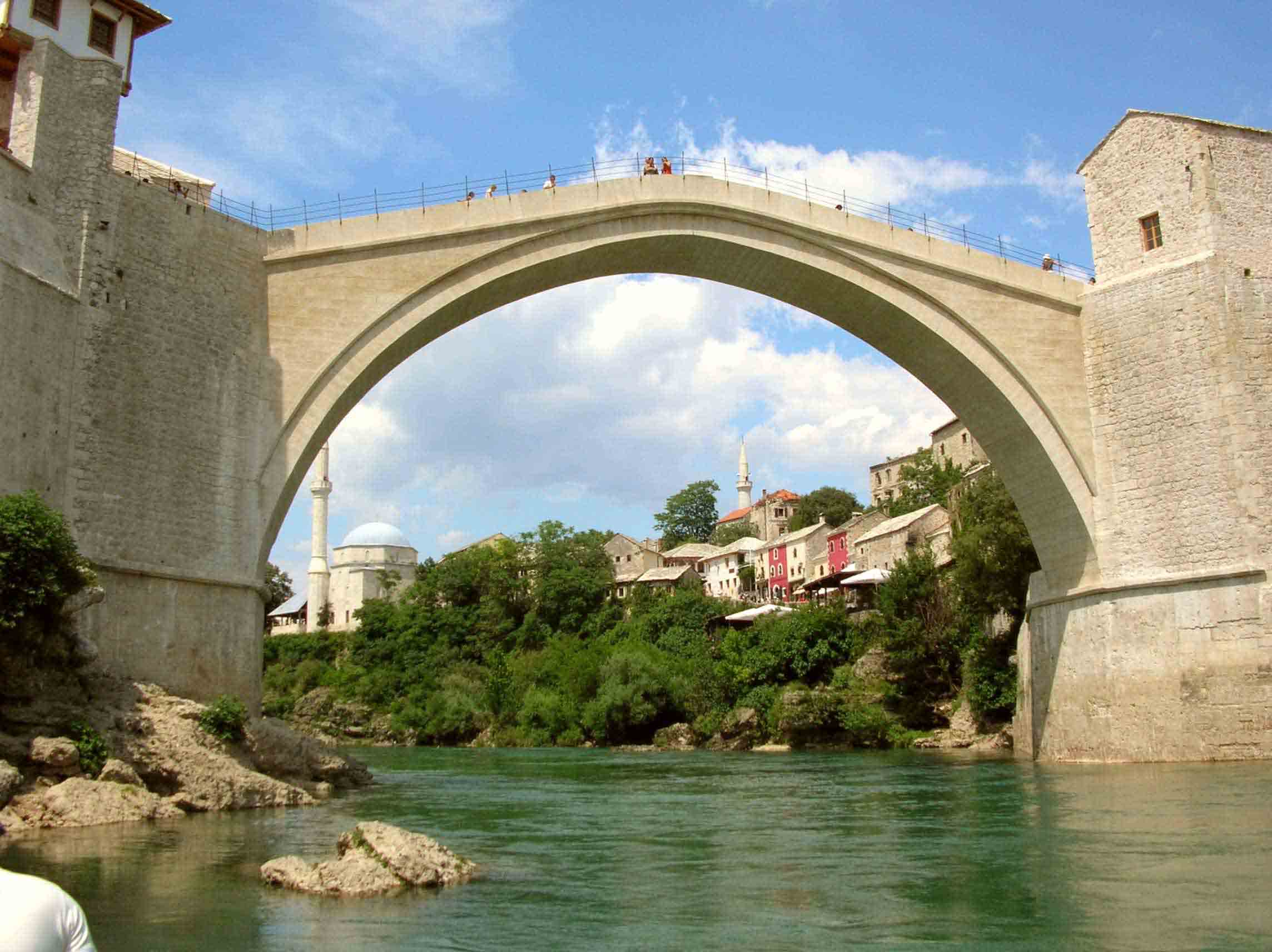 Mostar jewellery. Мост кымчхонгё. Мост через Босния и Герцеговина. Город в Боснии с мостом через реку. Босния и Герцеговина мост в 90-ых.